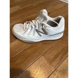 New Balance Women's Tennis Shoe WC1006WS Regular B Width 9.5
